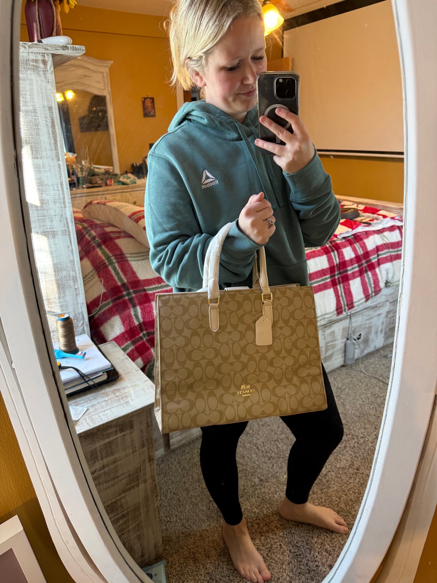 C O A C H purse