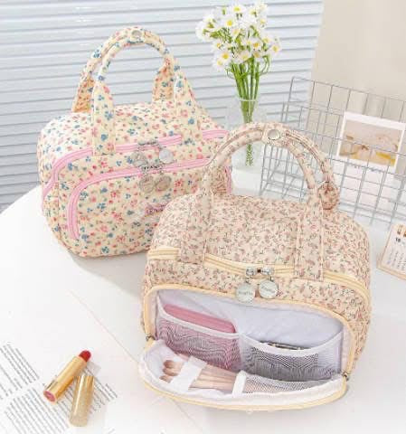 Quilted floral cosmetic bag (in stock )